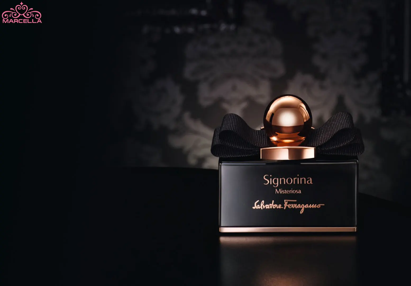 عطر سالواتوره فراگامو سیگنورینا میستریوسا سیگنورینا مشکی زنانه Salvatore Ferragamo Signorina Misteriosa خرید عطر (ادکلن) سالواتوره فراگامو سیگنورینا میستریوسا (سیگنورینا مشکی) زنانه Salvatore Ferragamo Signorina Misteriosa اصل